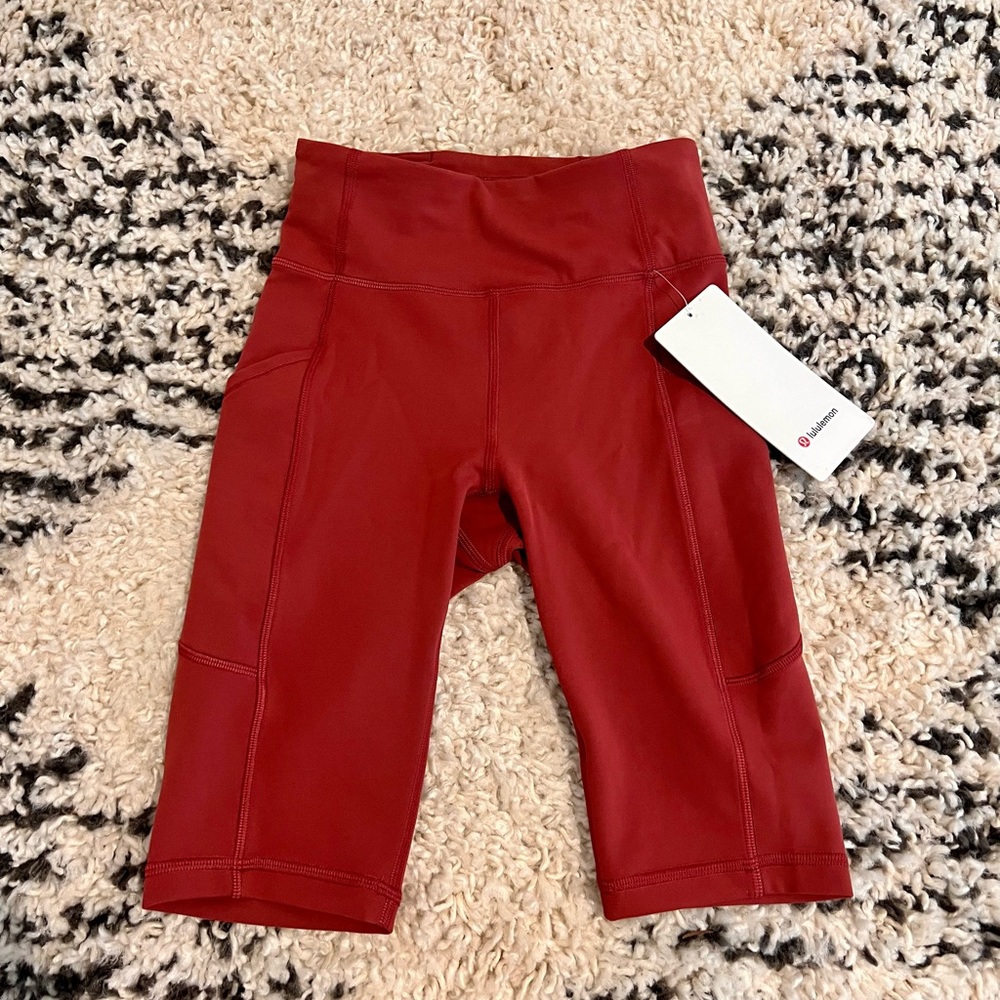 NWT Lululemon Invigorate HR Short 10”